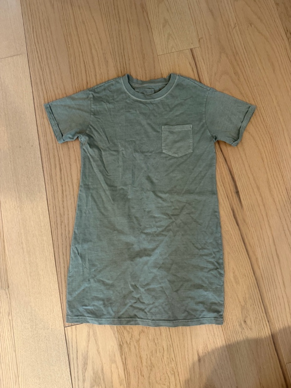 NWOT Thread & Supply Olive Short Sleeve Pocket Tee Dress